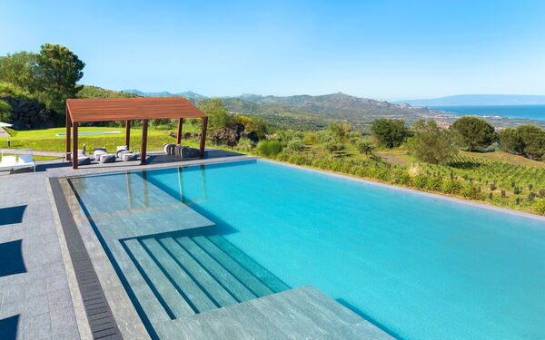 Tenuta Della Contea: bassin, Extérieur, Extérieurs, Jardin, Vues