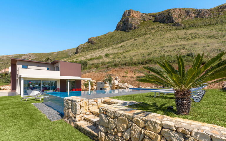 Villa Dolce: bassin, Extérieur, Extérieurs, Jardin