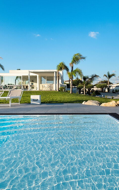 Diantha: bassin, Extérieur, Extérieurs, Jardin