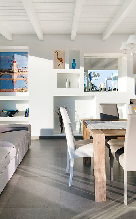 Diantha: Salle à manger, Salon