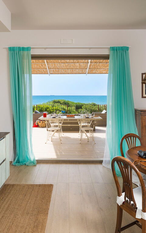 Casa Dafne: Cuisine, Salle à manger