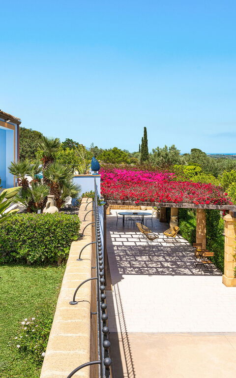 Pigna Blue: Extérieur, Extérieurs