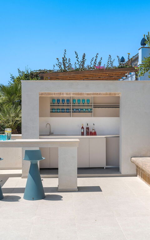 Pigna Blue: Extérieur, Extérieurs