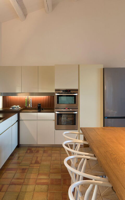 Pigna Blue: Cuisine, Salle à manger