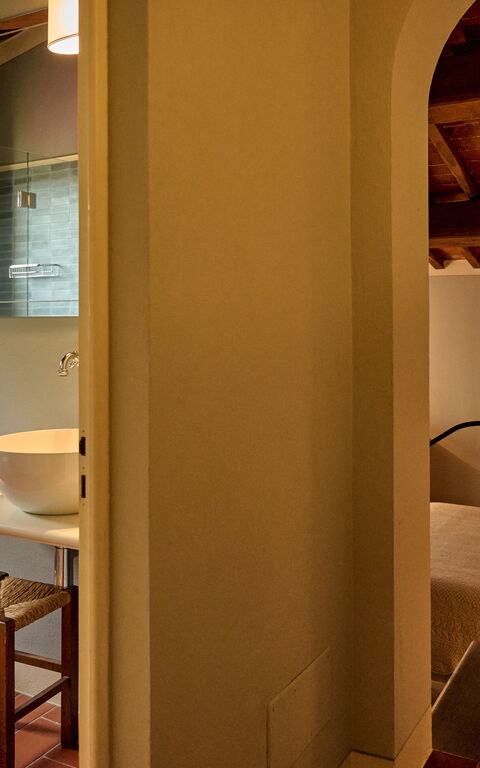 Villa Marliana: chambre à coucher, Salle de bain