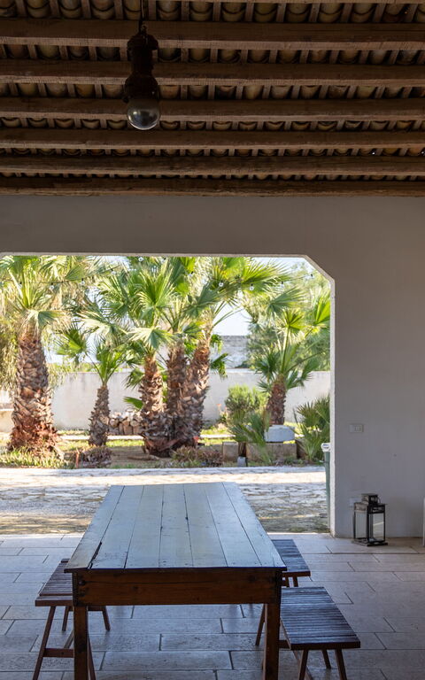 Villa Maraus: Extérieur, Extérieurs