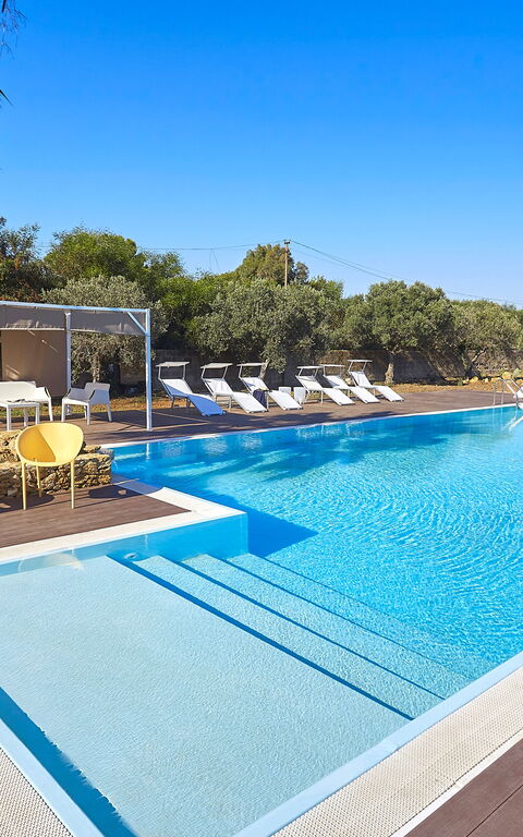 Villa Maraus: bassin, Extérieur, Extérieurs