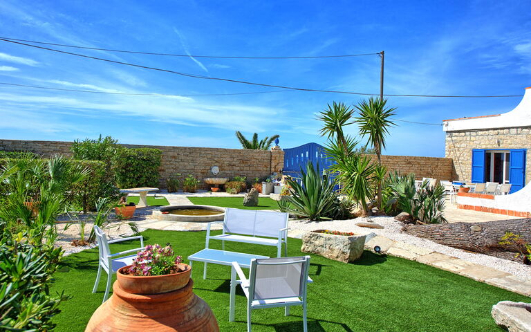 Villa Maraus: Extérieur, Extérieurs, Jardin