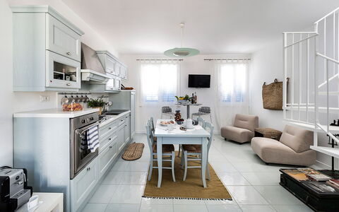 Logement Delfino: Cuisine, Salle à manger, Salon