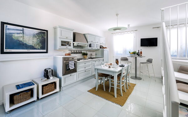 Logement Delfino: Cuisine, Salle à manger, Salon