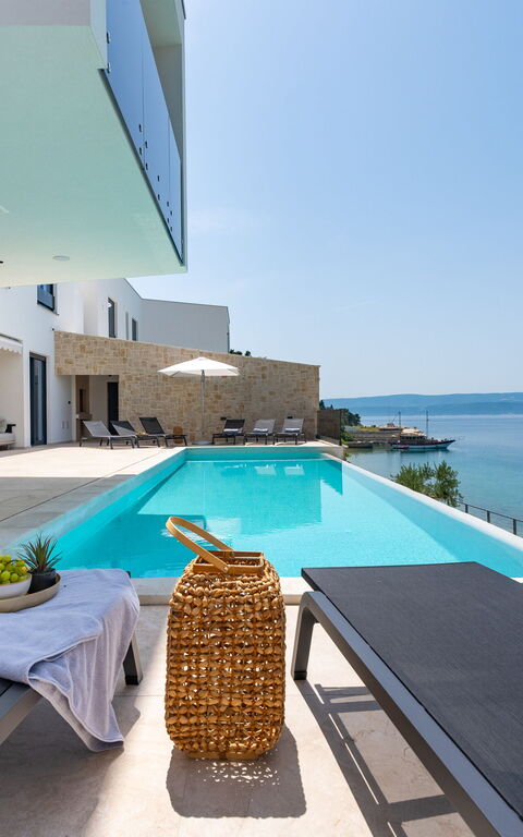 Villa Sea Breeze: bassin