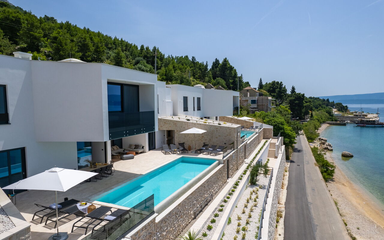 Villa Sea Breeze: bassin, Extérieurs