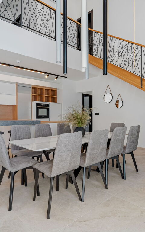 Villa Loma: Cuisine, Salle à manger