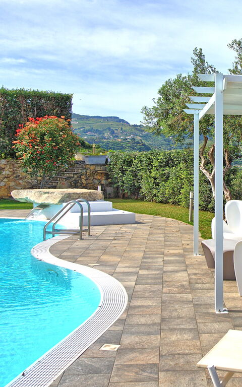 Villa Demetra: bassin, Extérieur, Extérieurs