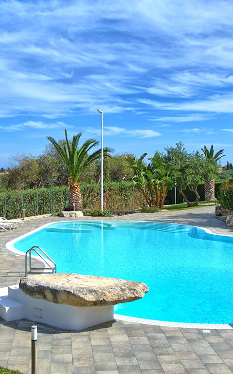 Villa Demetra: bassin, Extérieur, Extérieurs