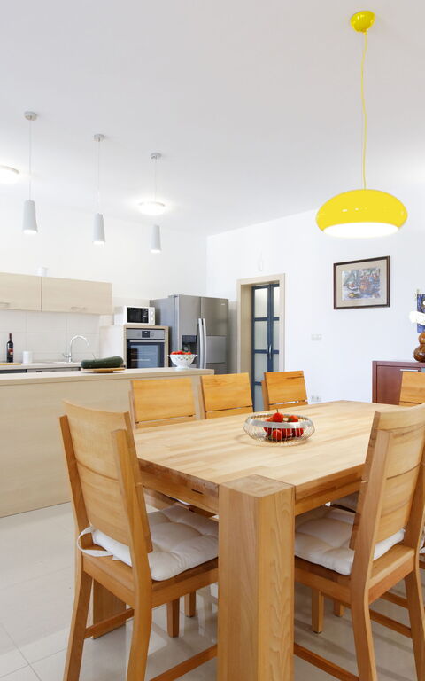 Villa Zupa: Cuisine, Salle à manger