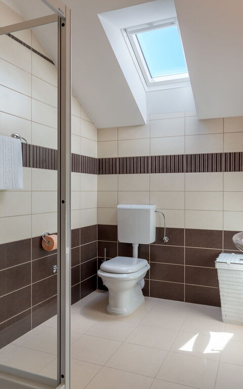 Villa Roglic: Salle de bain