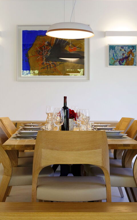 Villa Jure: Salle à manger