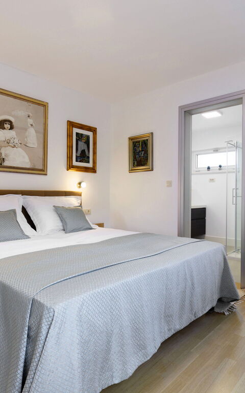 Villa Jure: chambre à coucher, Salle de bain