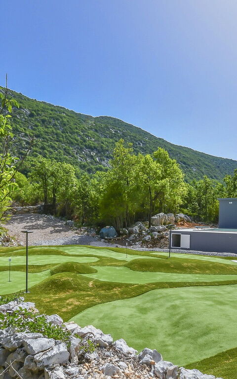 Villa Jure: Activités