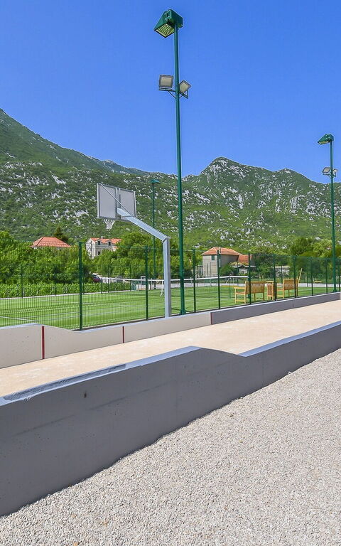 Villa Jure: Activités