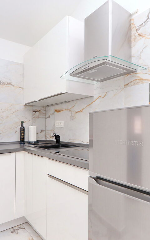 Villa Emerald: Cuisine