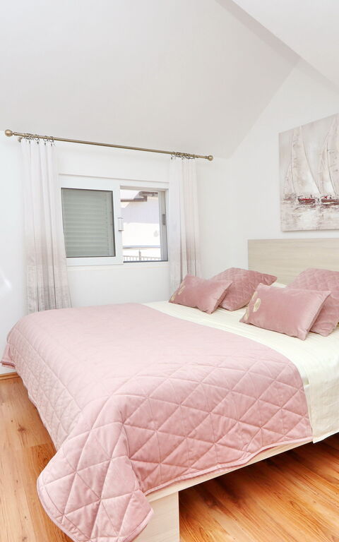 Villa Emerald: chambre à coucher