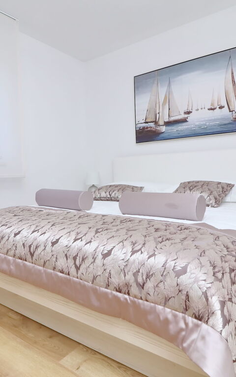 Villa Emerald: chambre à coucher