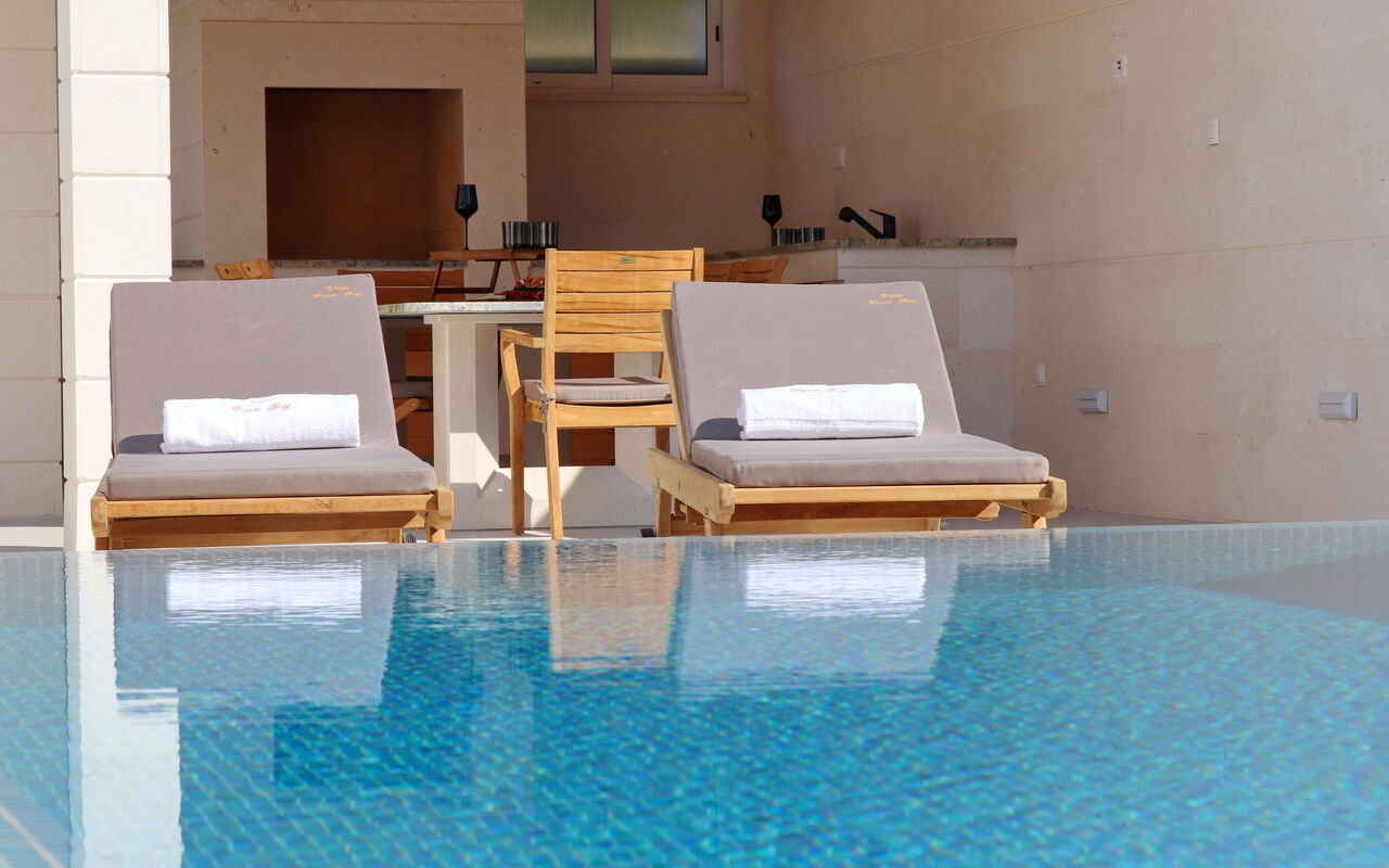 Villa Emerald: bassin