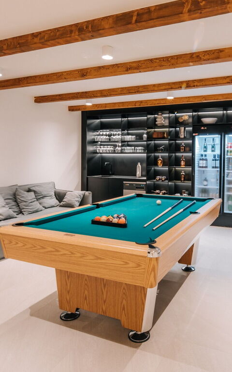 Villa Kelena: Activités, Salle commune