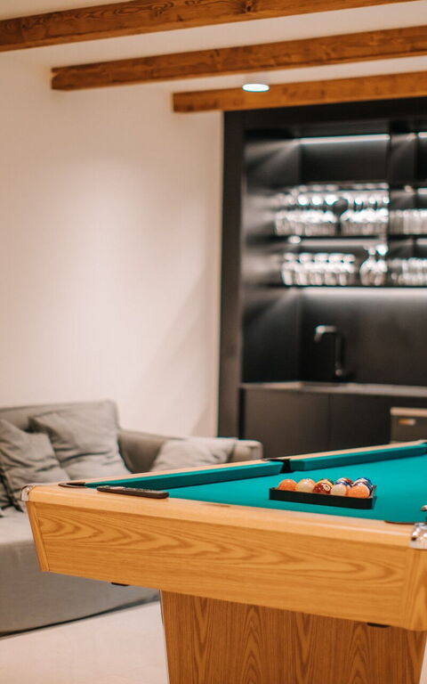 Villa Kelena: Activités, Salle commune