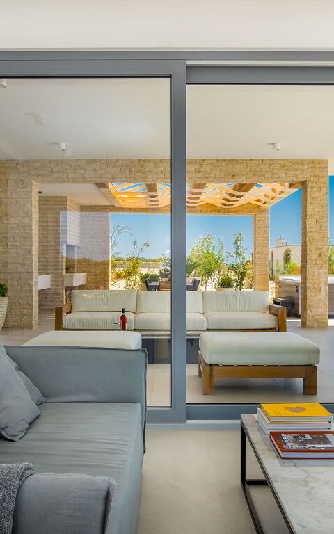 Villa Elektra: Balcon / Terrasse / Patio, Salon