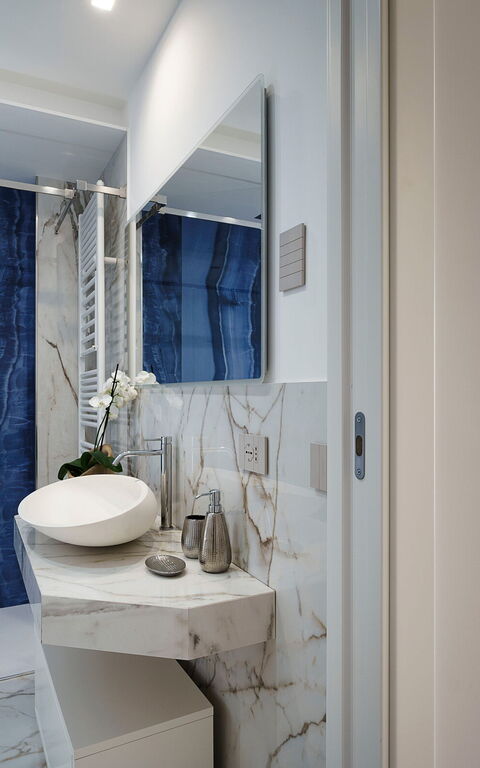 Grand Tour Villa: chambre à coucher, Salle de bain