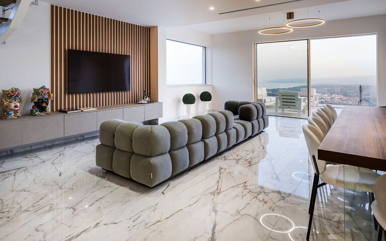 Grand Tour Villa: Salon