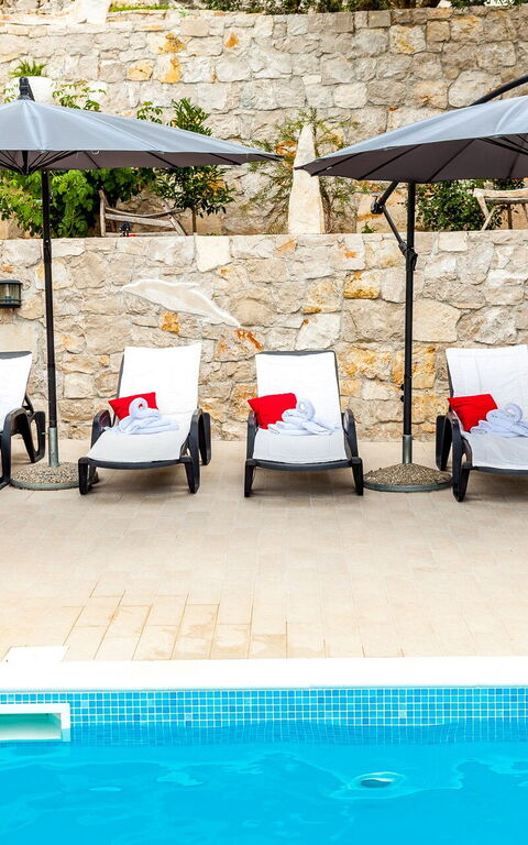 Villa Azurit: Balcon / Terrasse / Patio, bassin, Extérieur