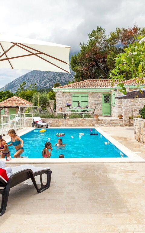 Villa Azurit: Balcon / Terrasse / Patio, bassin, Extérieurs