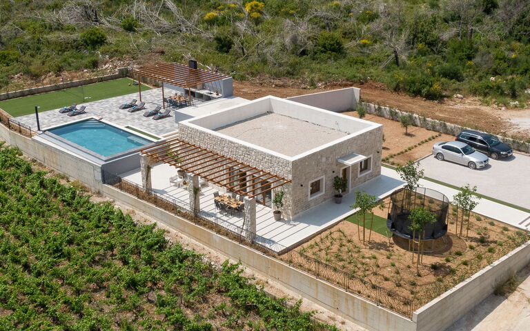 Villa Spectrum: Extérieurs, Vues