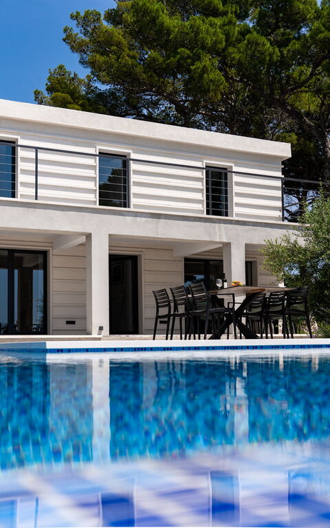 Villa Cosmic: Balcon / Terrasse / Patio, bassin, Extérieurs