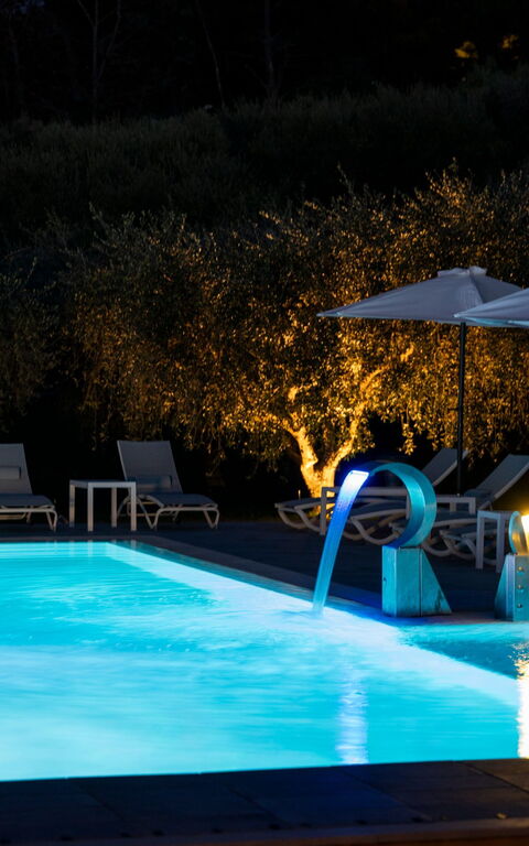 Villa Acquaviva: bassin, Extérieur, Jardin