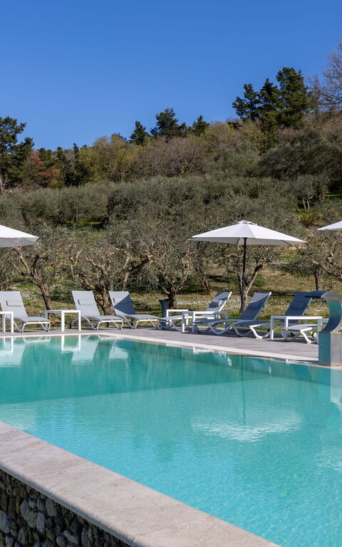 Villa Acquaviva: bassin, Jardin, Vues