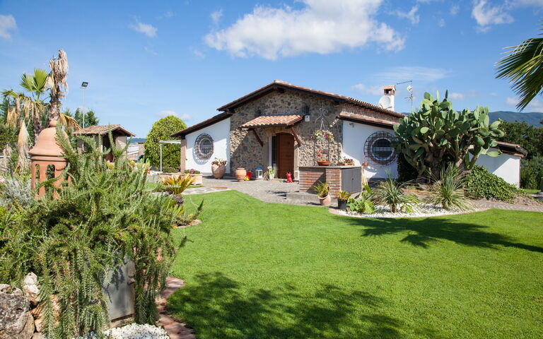 Villa Antici: Entrée principale, Extérieur, Extérieurs, Jardin