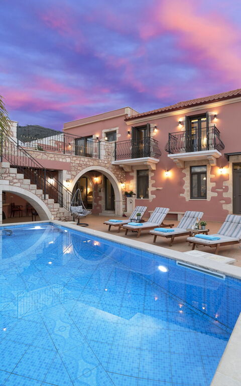 Villa Kois: bassin, Extérieur, Extérieurs