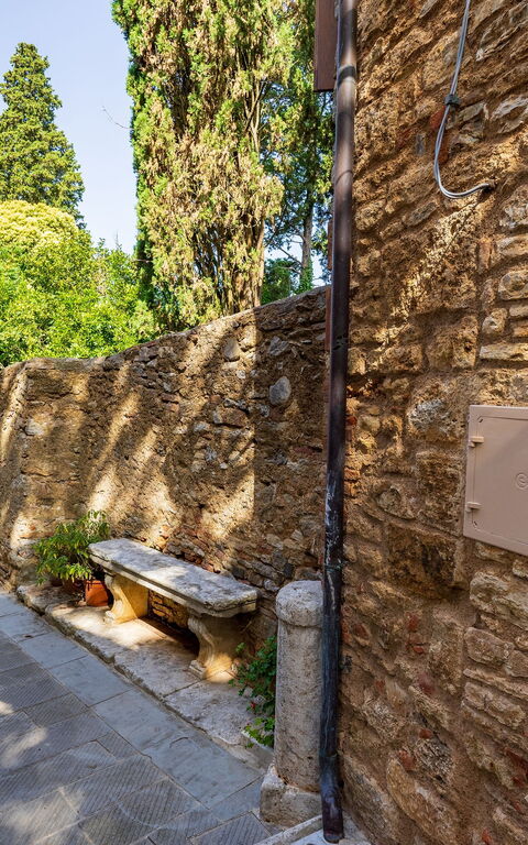 Torre Di Serre: Extérieur