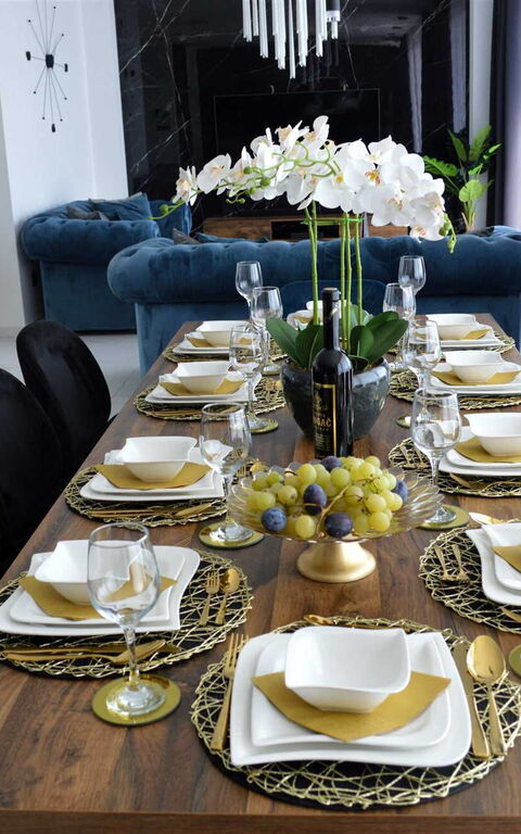 Villa Nikta: Salle à manger, Salon