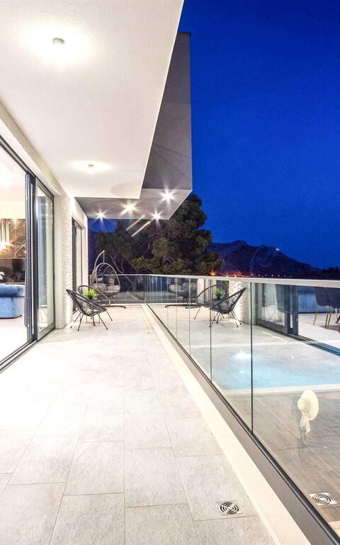 Villa Nikta: Balcon / Terrasse / Patio, bassin, Extérieur