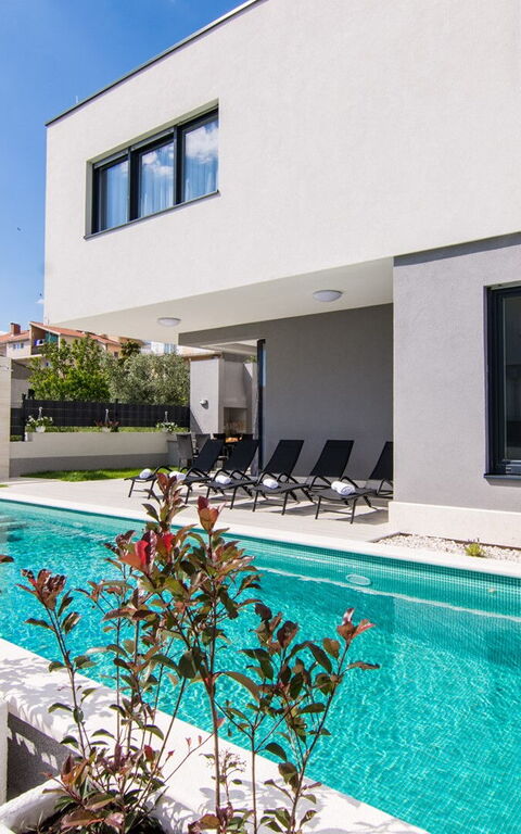 Villa Orvas 190: bassin, Extérieur, Extérieurs, Jardin