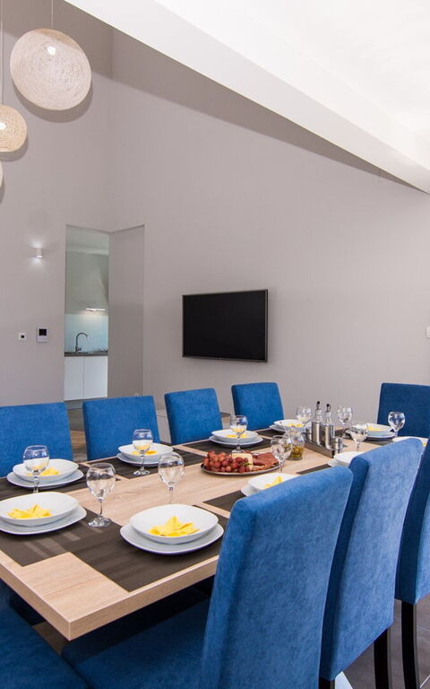 Villa Orvas 190: Salle à manger, Salon