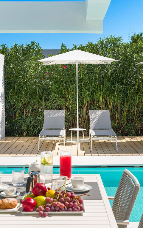 Villa Gadir: Aliments, Balcon / Terrasse / Patio, bassin, Extérieur, Extérieurs