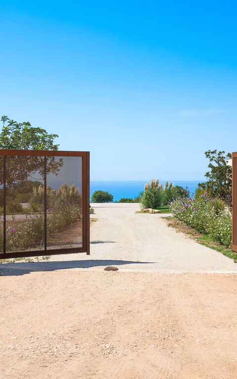 Gelso Bianco: Extérieur, Extérieurs, Vues