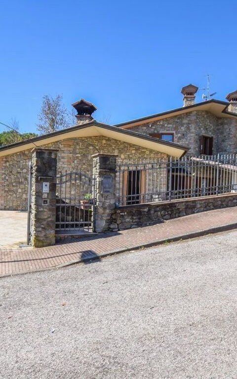 Villa Paradiso: Entrée principale, Extérieur, Extérieurs